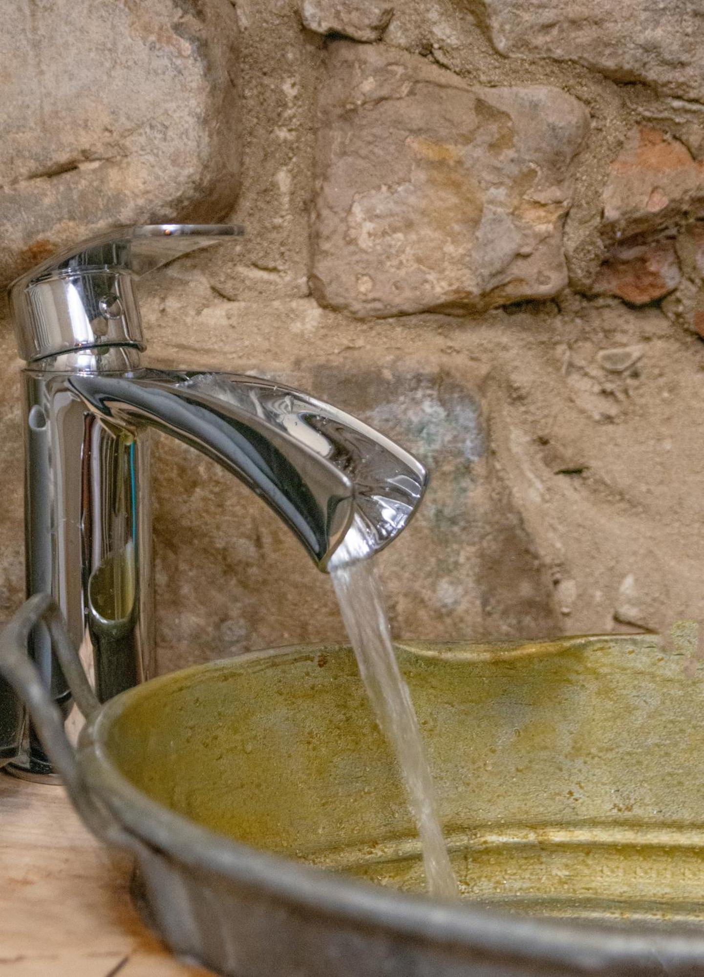 شقة Il Nido Di Matilde _Monolocale Design Sul Fiume_ Rossena المظهر الخارجي الصورة